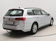 Volkswagen Passat Kombi 2,0 l 110 kw