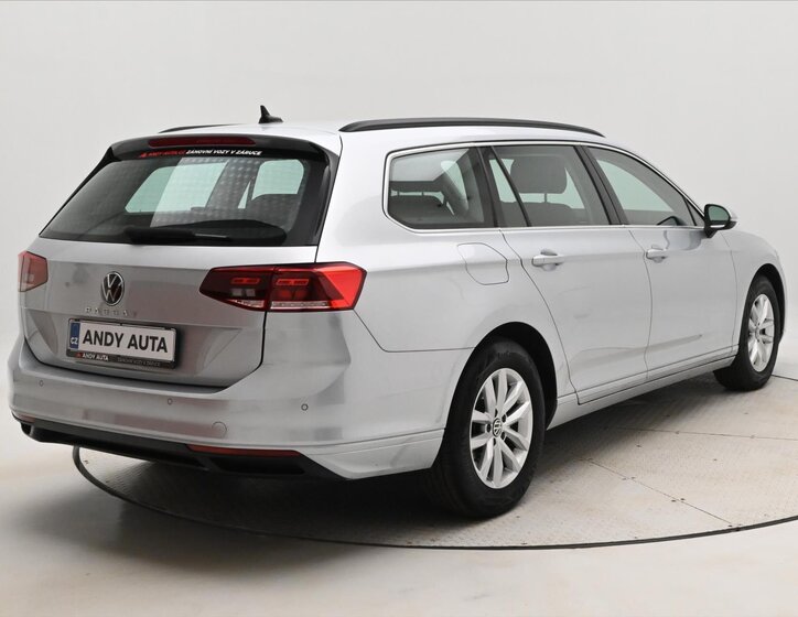 Volkswagen Passat Kombi 2,0 l 110 kw