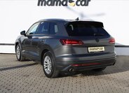 Volkswagen Touareg SUV / Terénní 3,0 l 170 kw
