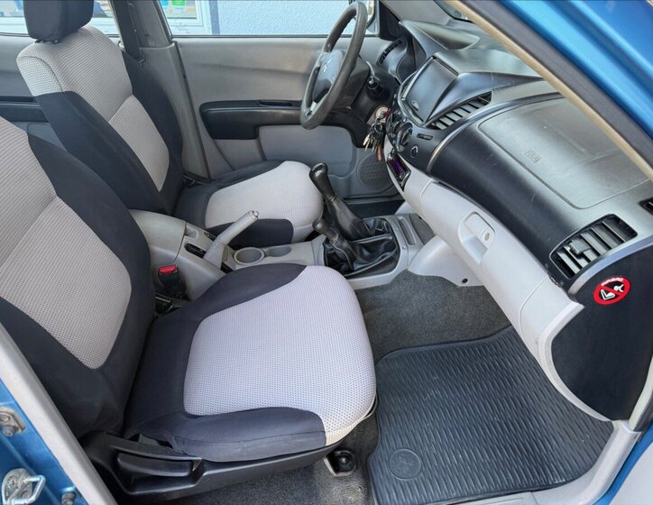 Mitsubishi L200 Pick-up 2,5 l 100 kw