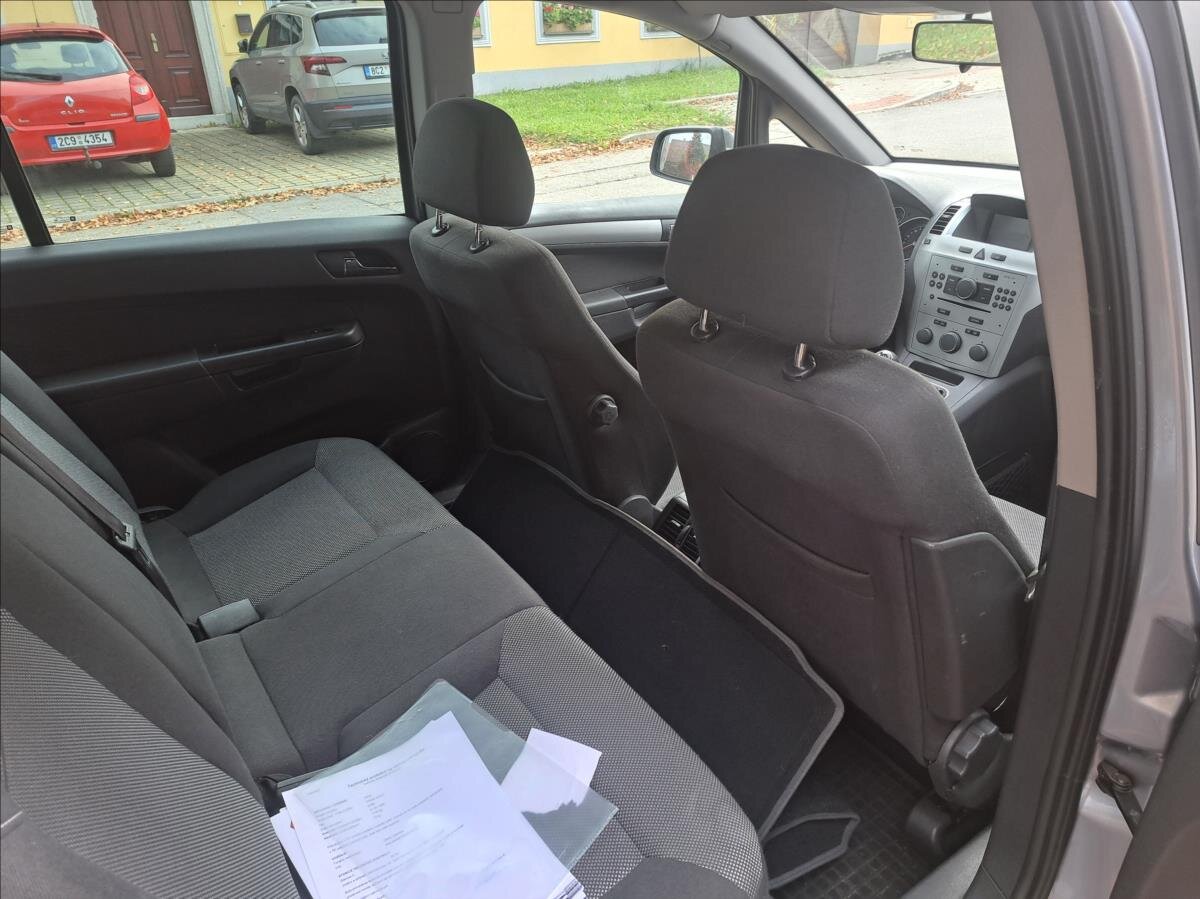 Opel Zafira Kombi 1,7 l 81 kw