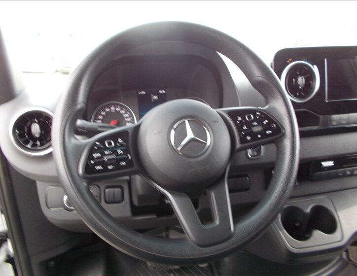 Mercedes-Benz Sprinter Ostatní 3,0 l 140 kw