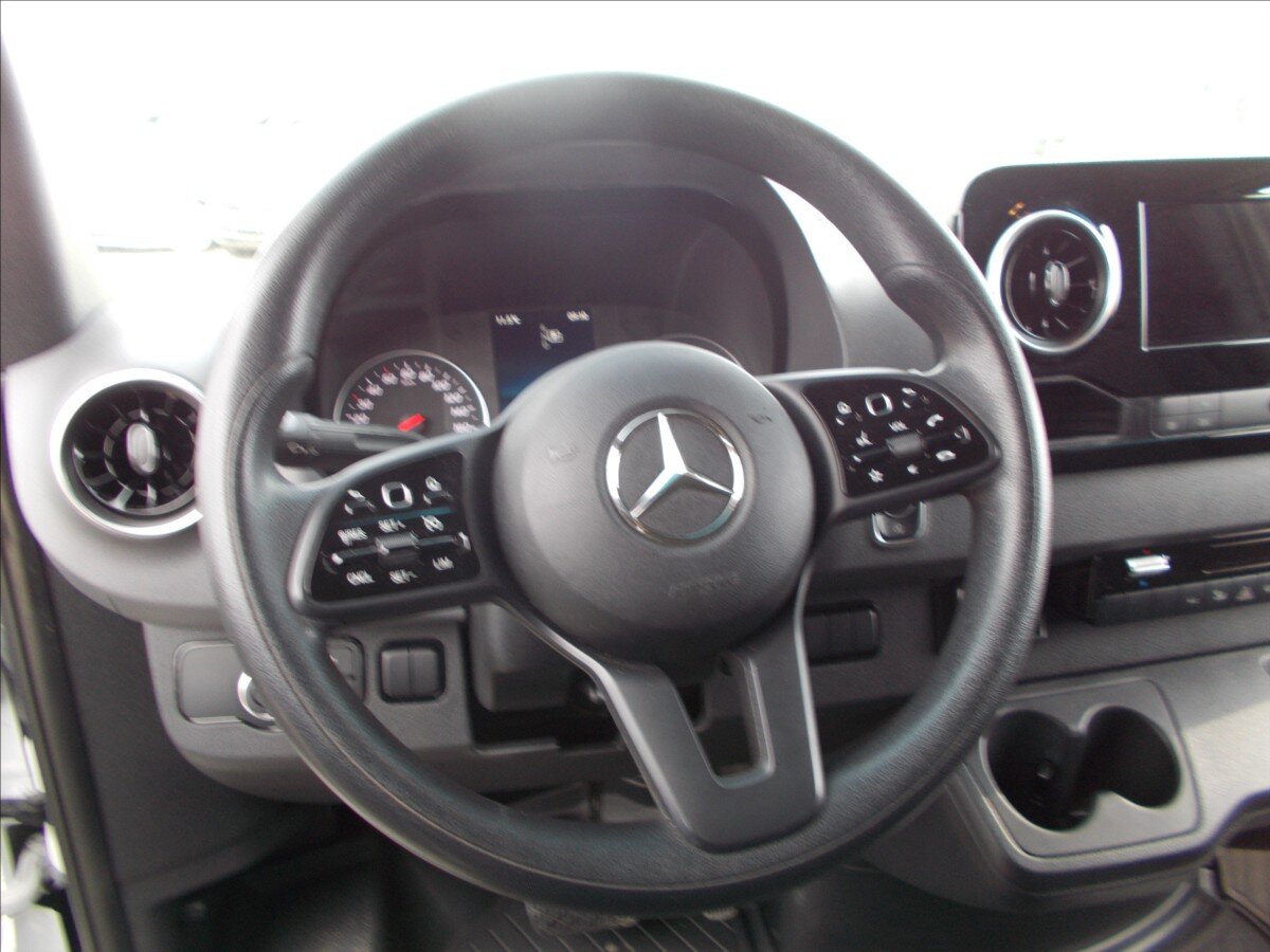 Mercedes-Benz Sprinter Ostatní 3,0 l 140 kw