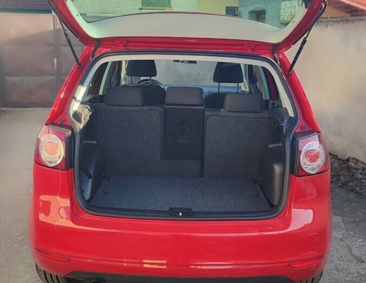 Volkswagen Golf Kombi 1,2 l 77 kw