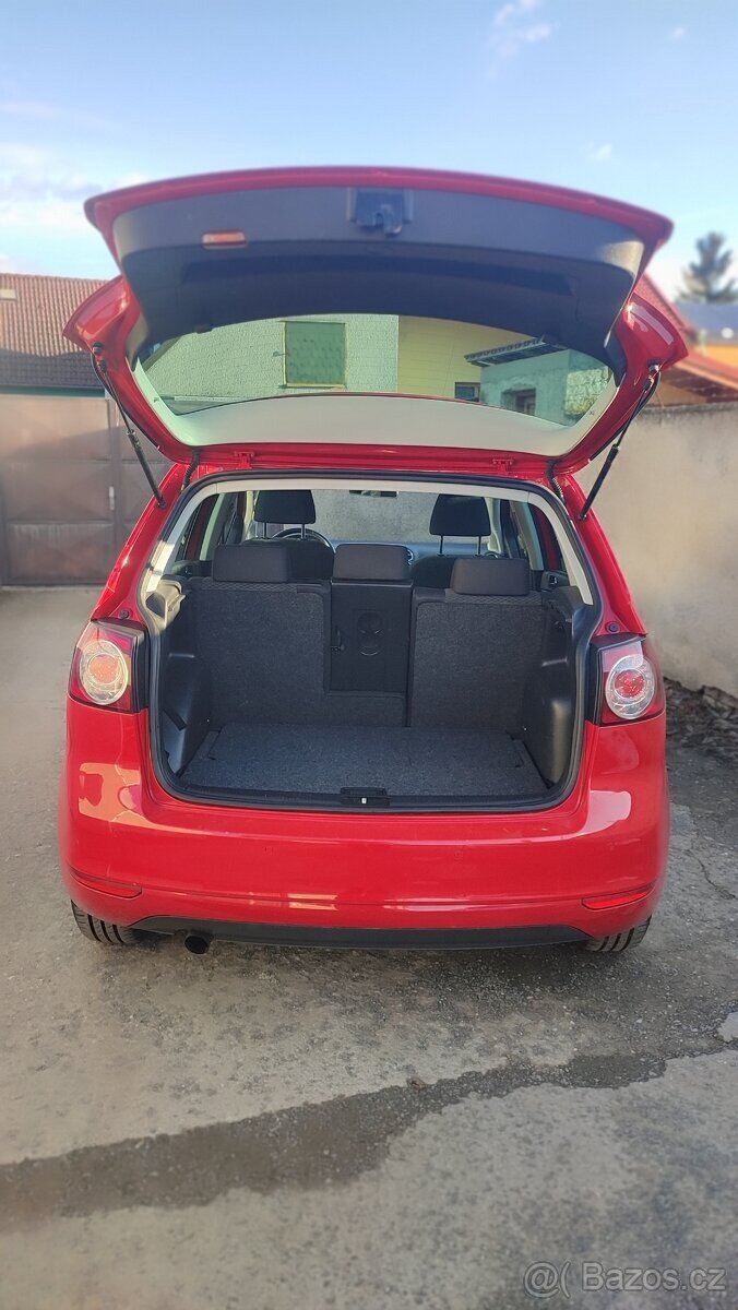 Volkswagen Golf Kombi 1,2 l 77 kw