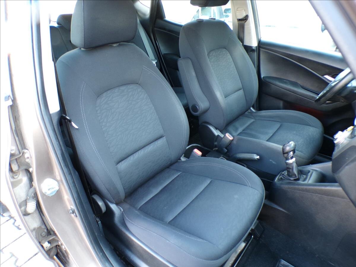 Hyundai ix20 Kombi 1,4 l 57 kw