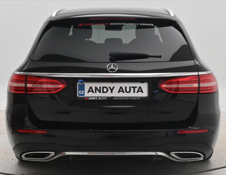 Mercedes-Benz Třídy E Kombi 2,0 l 147 kw