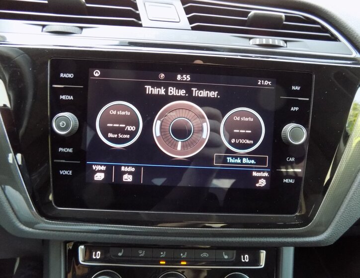 Volkswagen Touran 40