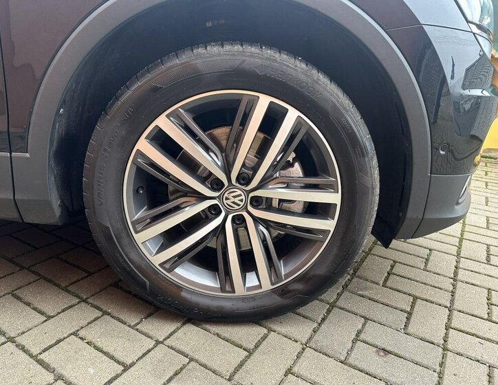 Volkswagen Tiguan 24