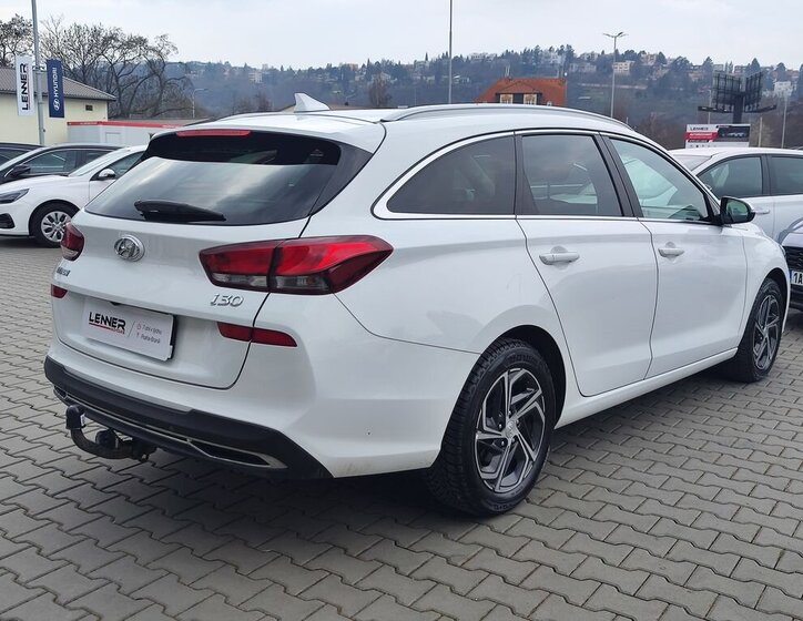 Hyundai i30 Kombi 1,6 l 85 kw