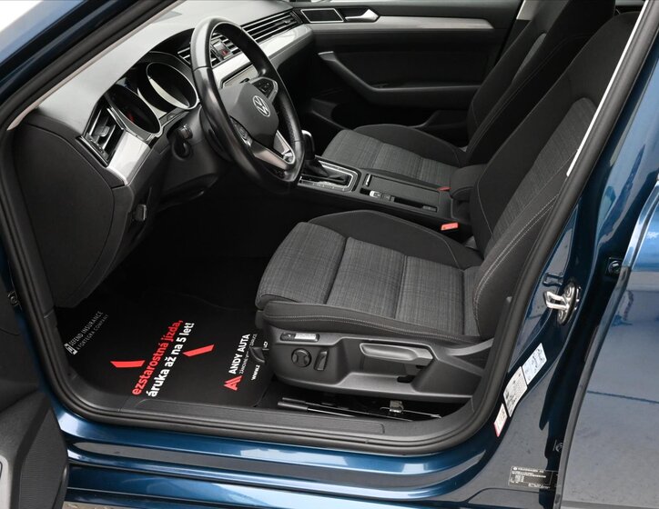 Volkswagen Passat Kombi 2,0 l 110 kw
