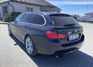 BMW Řada 5 Kombi 3,0 l 180 kw