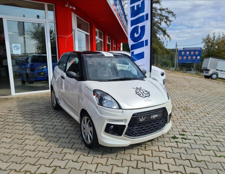 Ligier JS 50 L Hatchback 480,0 4 kw