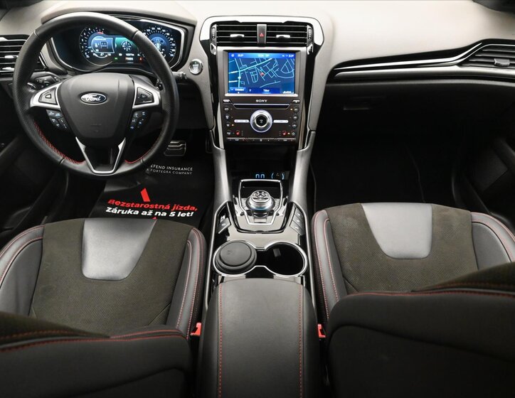 Ford Mondeo Sedan 2,0 l 140 kw