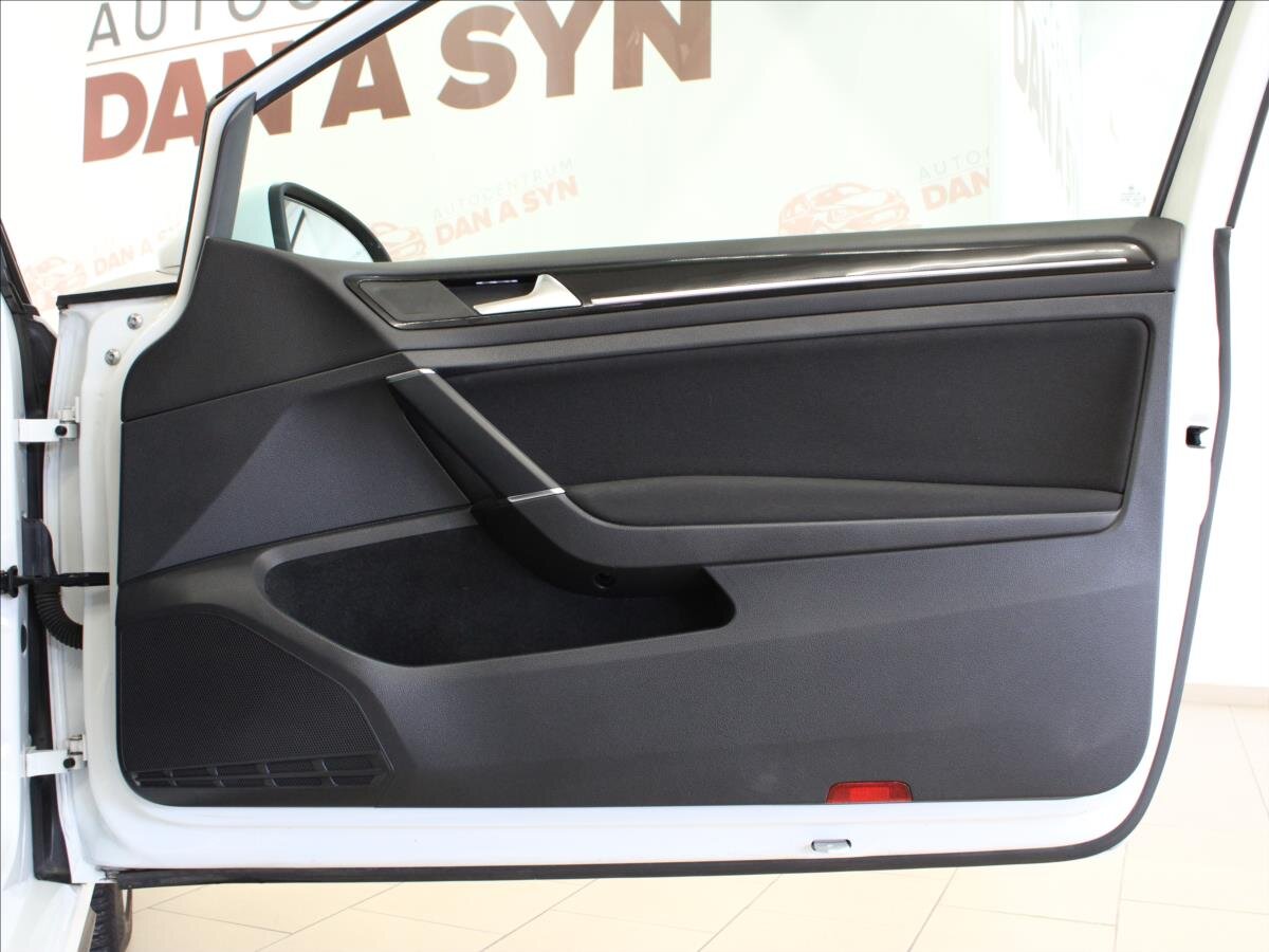 Volkswagen Golf Hatchback 2,0 l 169 kw