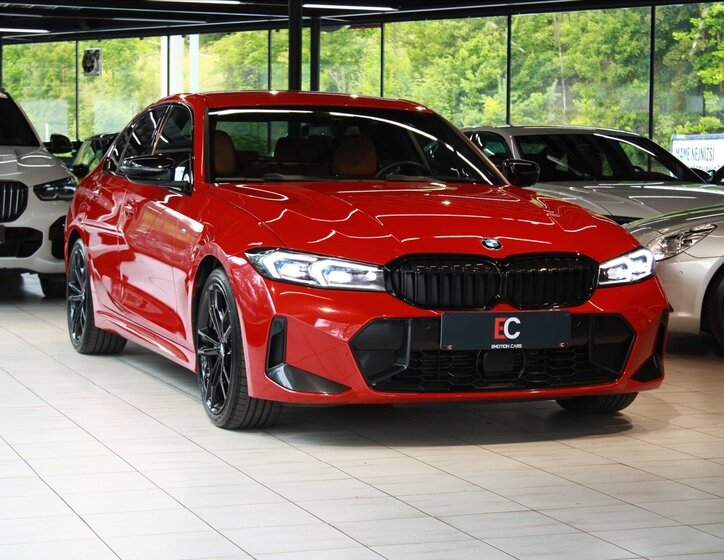 BMW Řada 3 Sedan / Limuzína 2,0 l 140 kw