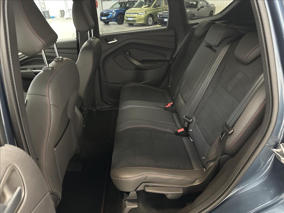 Ford Kuga SUV 1,5 l 110 kw