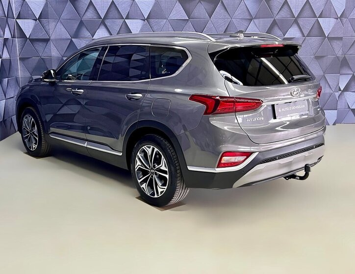 Hyundai Santa Fe SUV / Terénní 2,2 l 147 kw