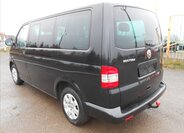 Volkswagen Multivan 9