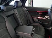 Mercedes-Benz Třídy E 18