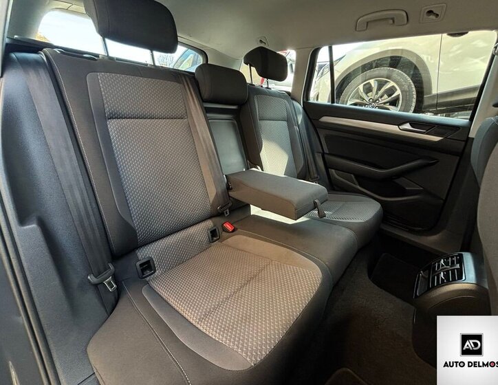 Volkswagen Passat Kombi 2,0 l 110 kw