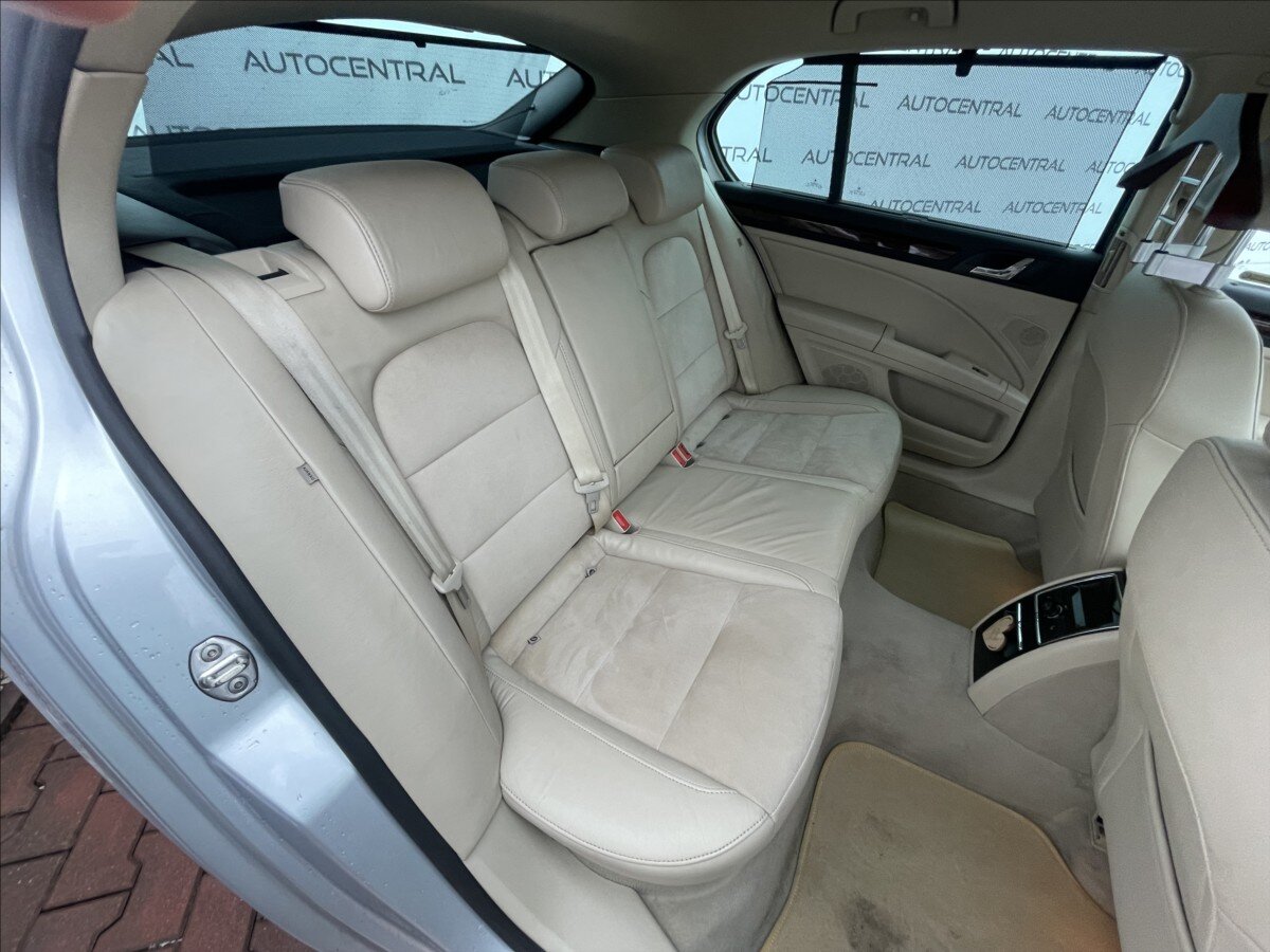 Škoda Superb Liftback 1,8 l 118 kw