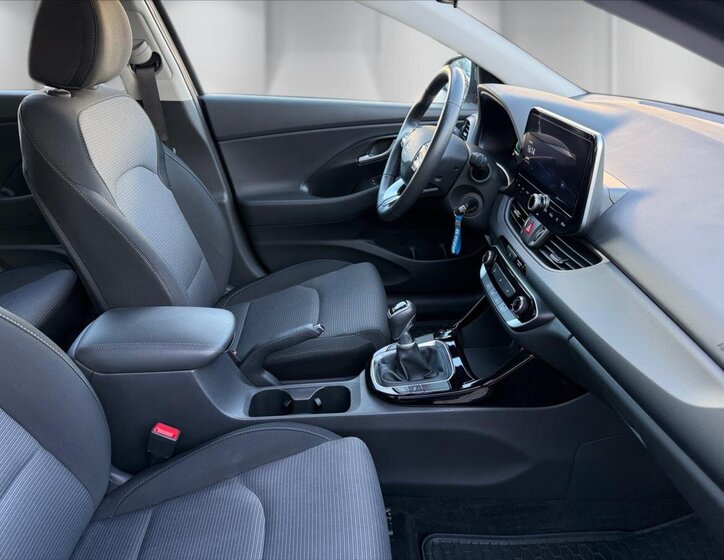 Hyundai i30 Kombi 998,0 73 kw