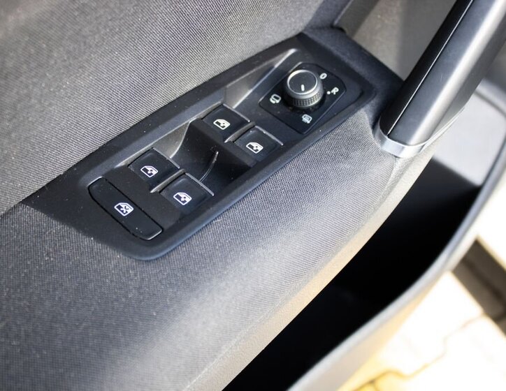 Volkswagen Touran MPV 2,0 l 110 kw