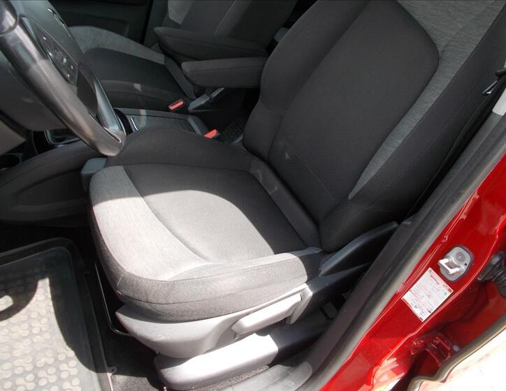 Citroën C4 Picasso 17