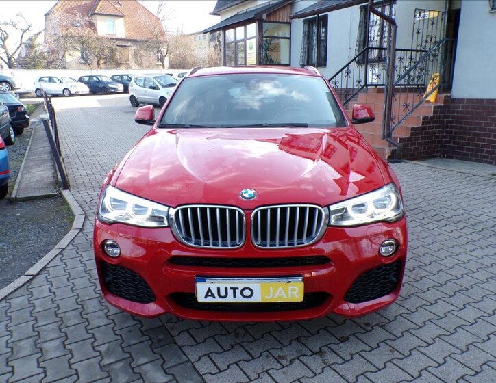 BMW X4 Sedan / Limuzína 3,0 l 190 kw
