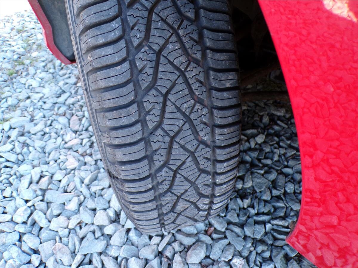 Renault Thalia Sedan / Limuzína 1,1 l 55 kw