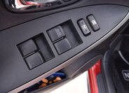 Toyota RAV4 SUV / Terénní 2,2 l 100 kw