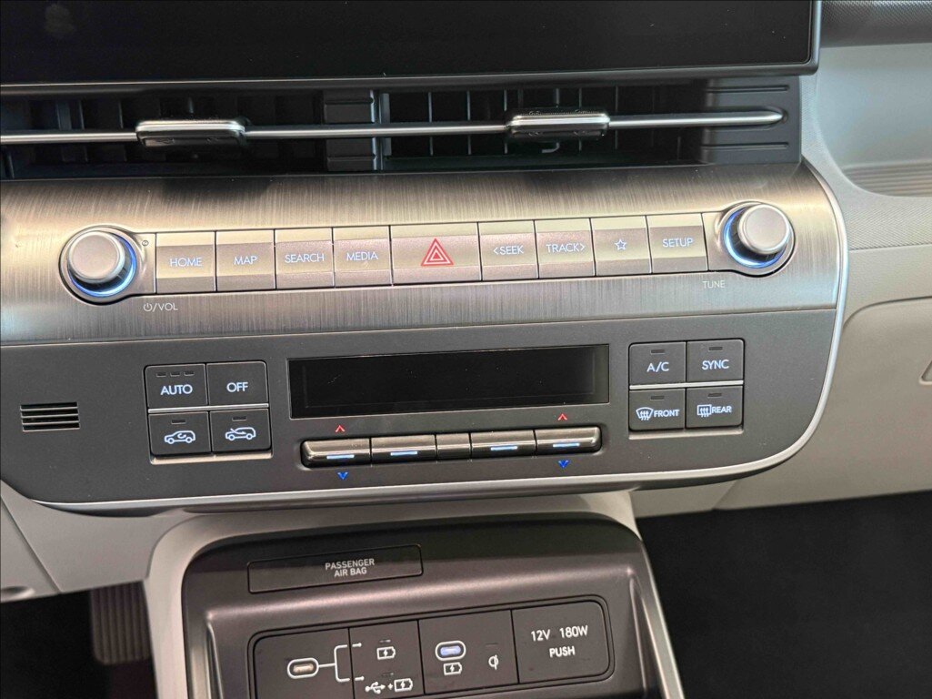 Hyundai Kona SUV 1,6 l 145 kw