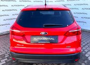 Ford Focus Kombi 999,0 92 kw