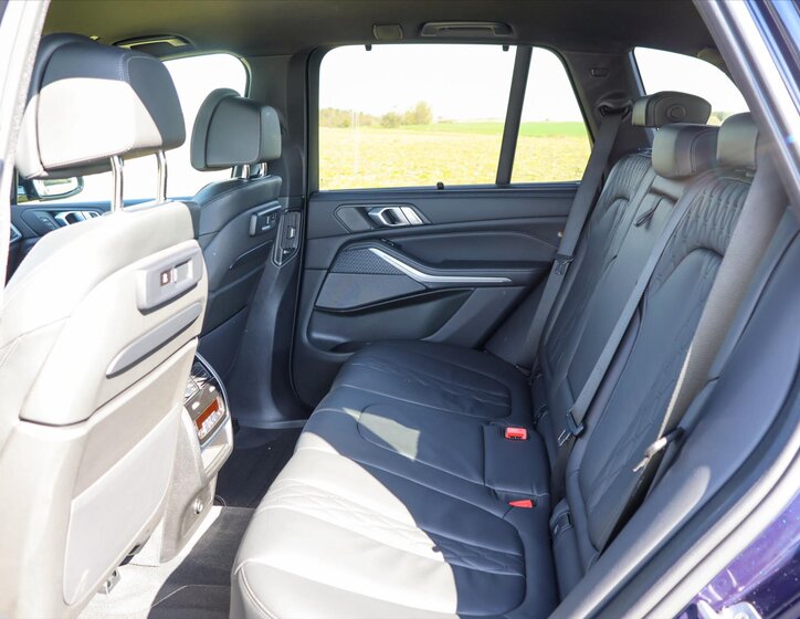 BMW X5 SUV / Terénní 3,0 l 250 kw