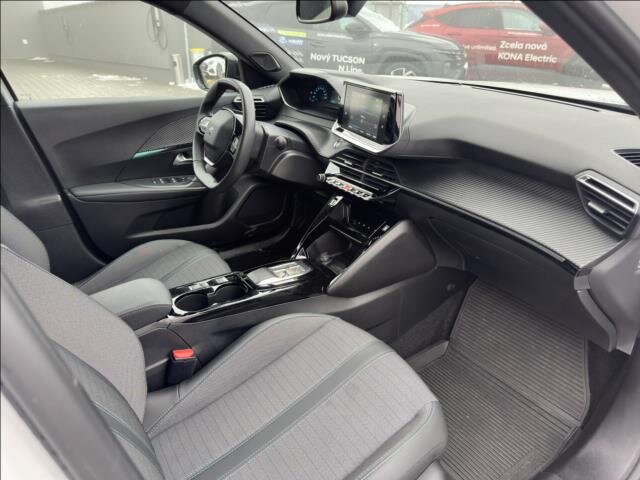 Peugeot 2008 SUV 0,0 100 kw