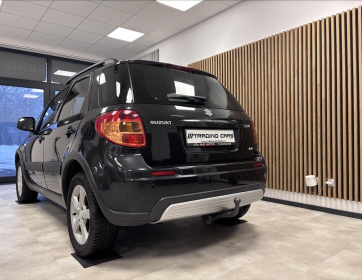 Suzuki SX4 Hatchback 1,6 l 79 kw