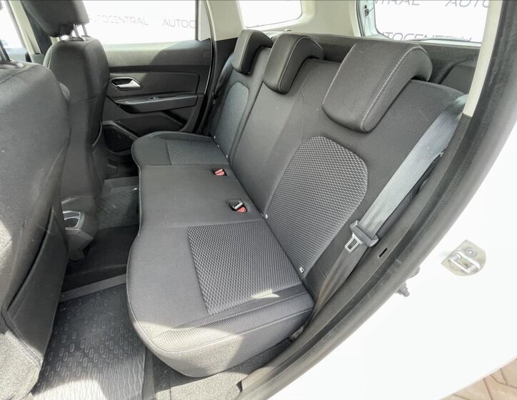 Dacia Duster SUV 1,5 l 84 kw