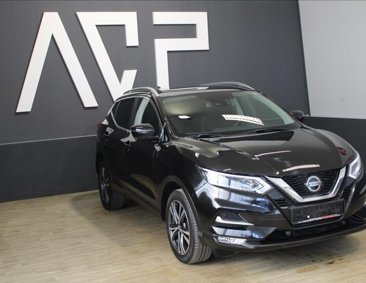 Nissan Qashqai SUV / Terénní 1,6 l 96 kw