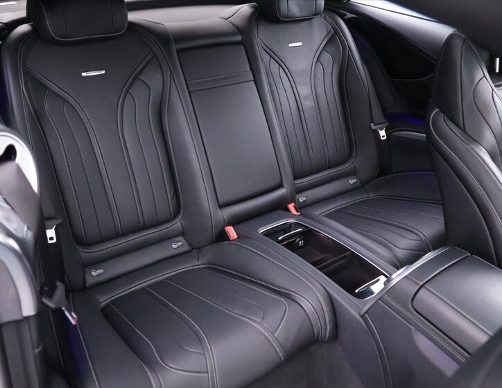 Mercedes-Benz Třídy S Kupé 5,5 l 430 kw