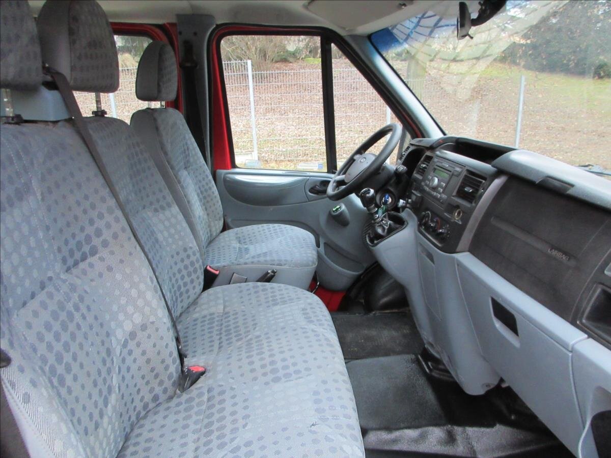 Ford Transit Valník 2,4 l 103 kw