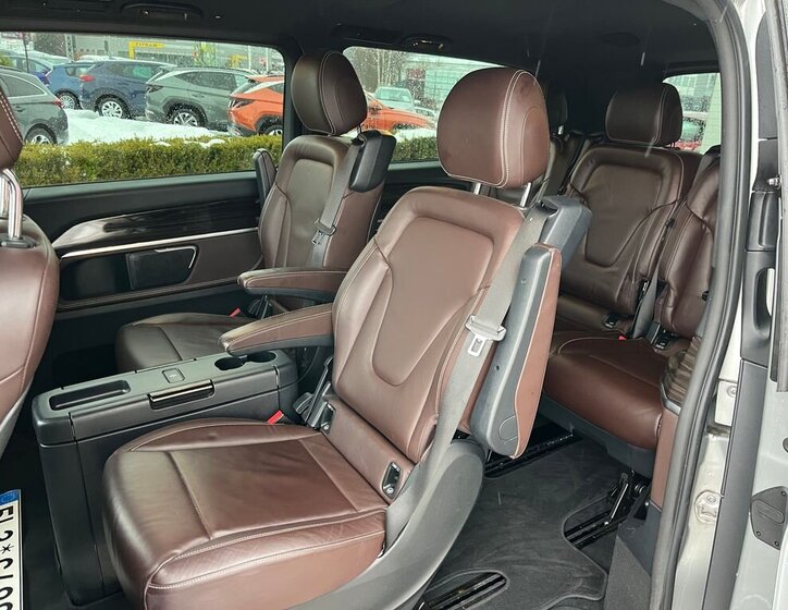 Mercedes-Benz Třídy V 15