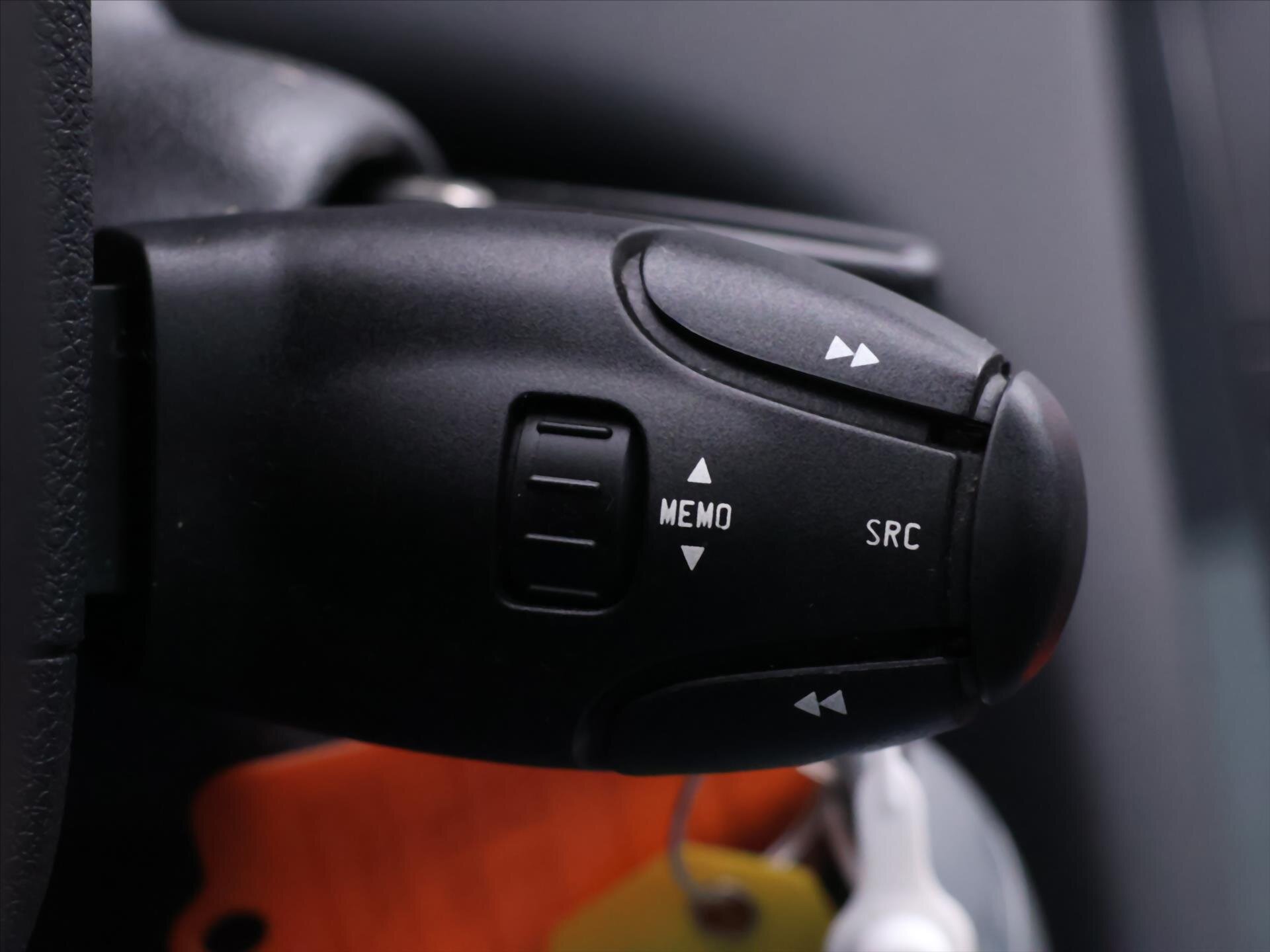 Peugeot 5008 MPV 1,6 l 88 kw