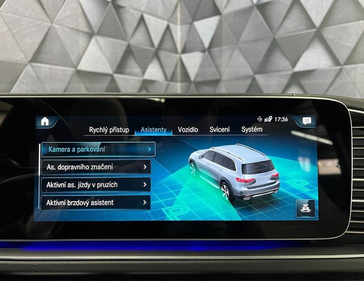 Mercedes-Benz GLS SUV / Terénní 4,0 l 360 kw