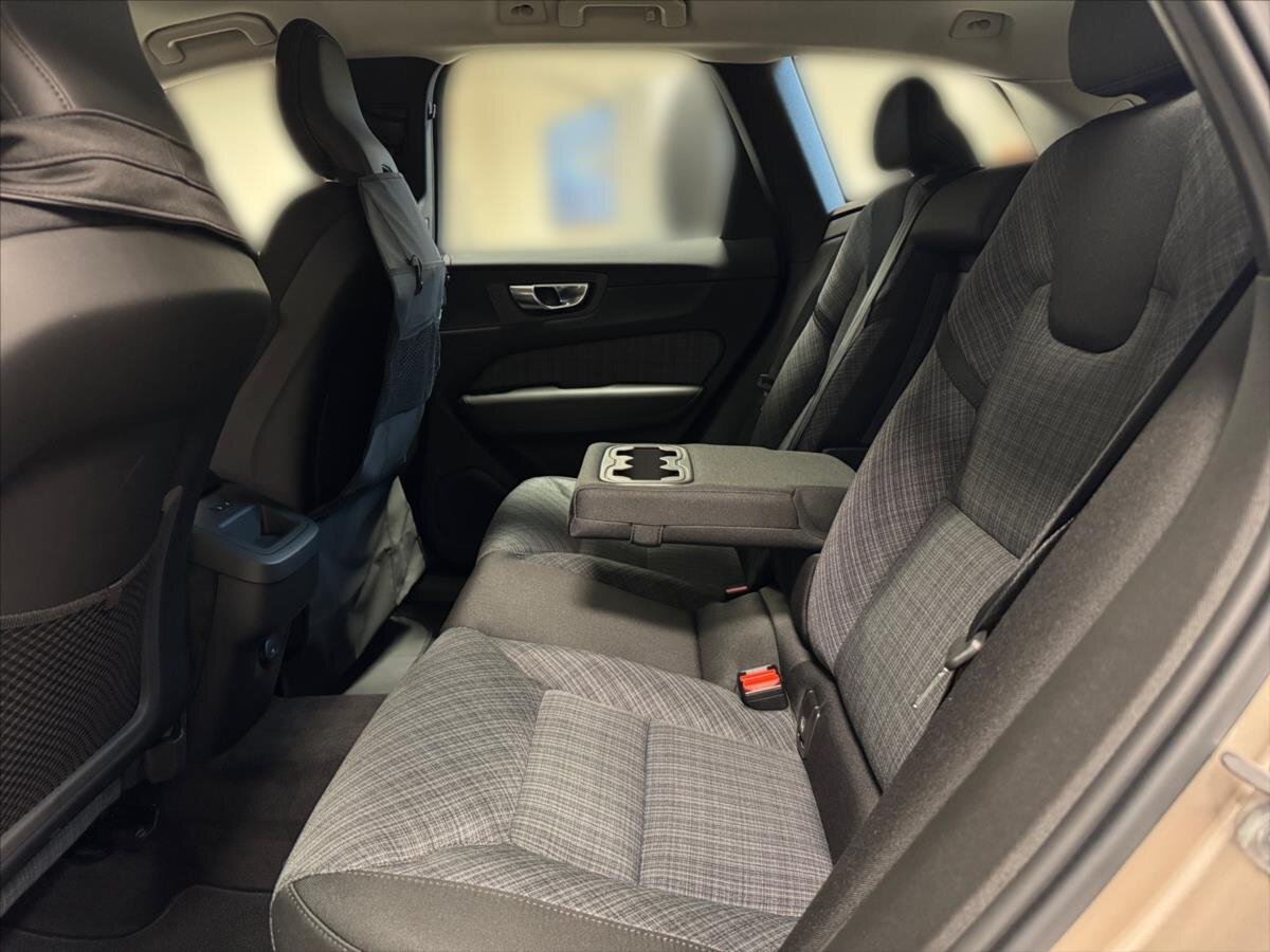 Volvo XC60 SUV 2,0 l 145 kw