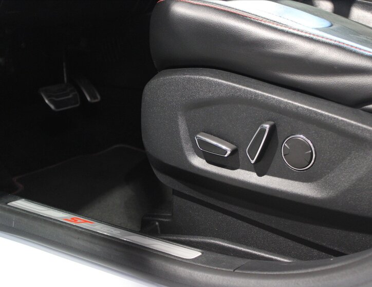 Ford Edge SUV 2,0 l 175 kw