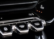 Peugeot 208 Hatchback 1,2 l 74 kw