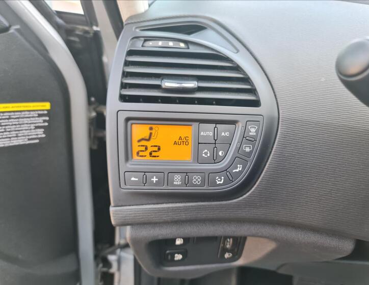 Citroën C4 Picasso 18