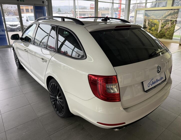 Škoda Superb Kombi 2,0 l 125 kw