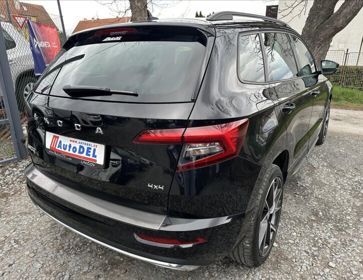 Škoda Karoq SUV / Terénní 2,0 l 140 kw